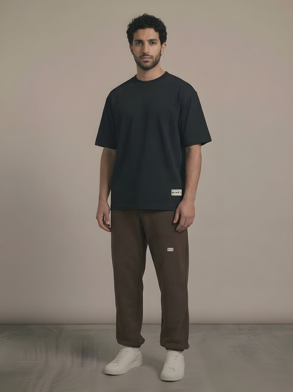 Label look: N1T17 tee in Black with N1J17 jogger in Chocolate