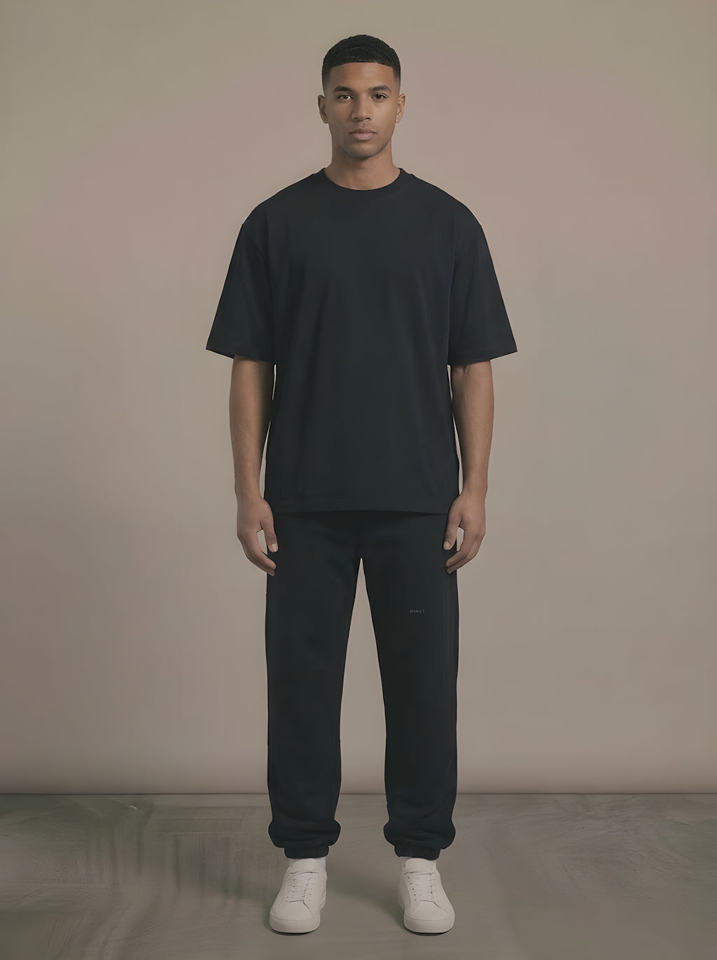 Dial look: N1T19 tee with N1J19 jogger in Black