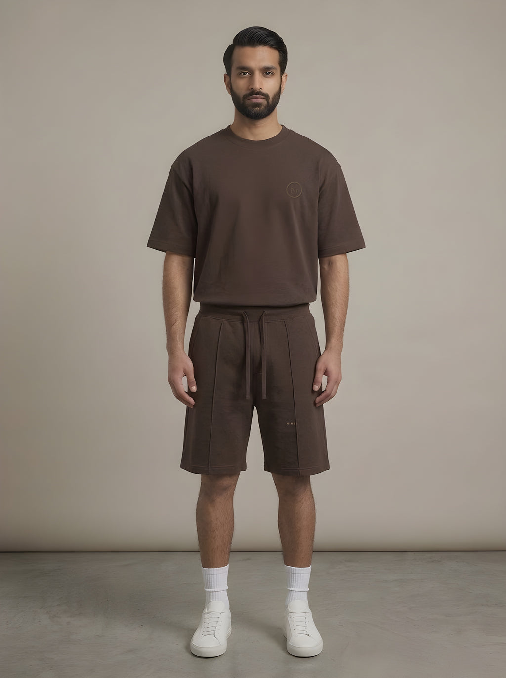 Contour look: N1T20 tee with N1S20 shorts in Chocolate