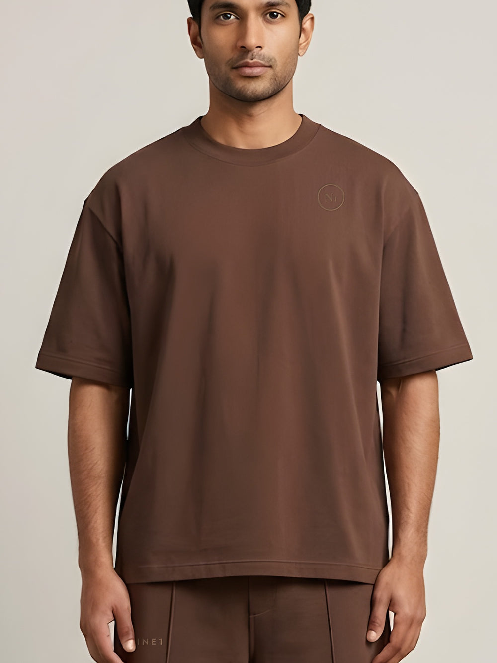 NINE1 Contour oversized tee, front